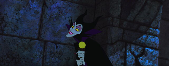 Файл:Sleeping-beauty-disneyscreencaps.com-7394.jpg