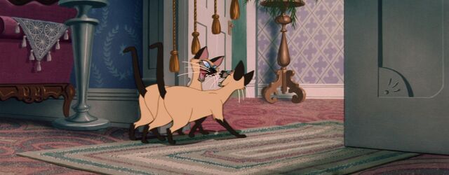 File:Lady-tramp-disneyscreencaps com-3901.jpg