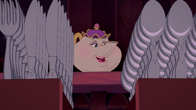 File:Beauty-and-the-beast-disneyscreencaps.com-4257.jpg