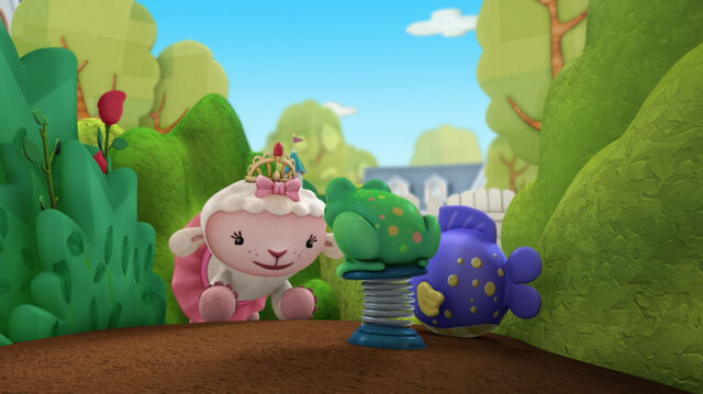 File:Lambie, squeakers and pop up paulo.jpg