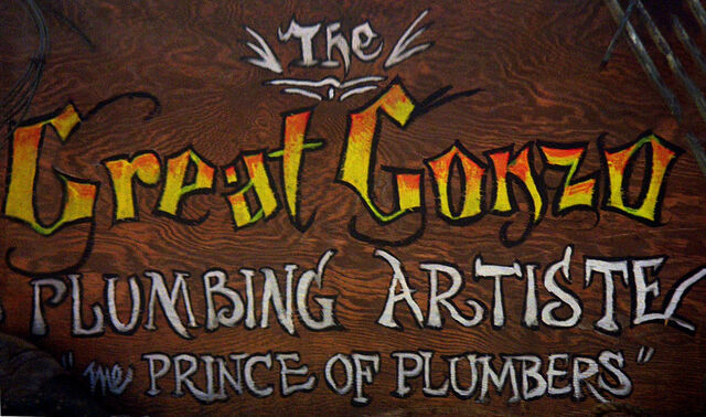 File:Plumbing Artiste.jpg