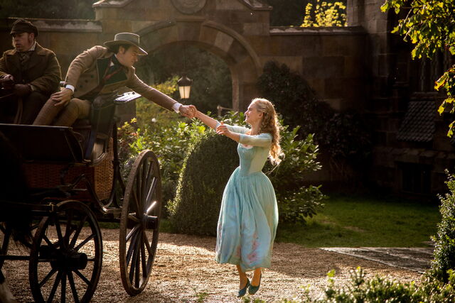 File:Cinderella 2015 59.jpg