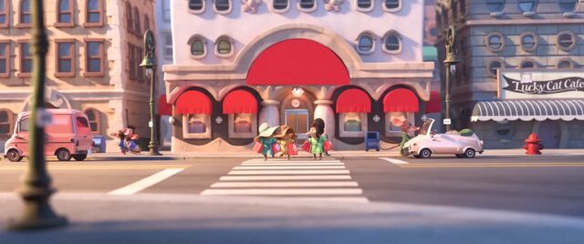 File:LuckyCatCafe Zootopia.jpg