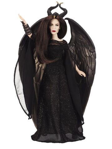 File:Maleficent-(2014)-190.jpg