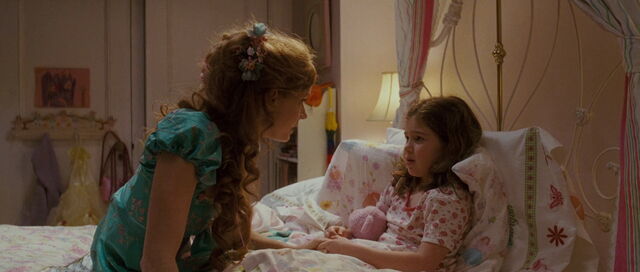File:Enchanted-disneyscreencaps.com-7495.jpg