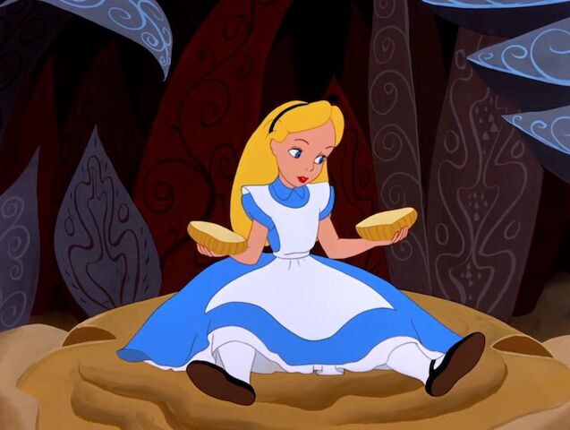 File:Alice-in-Wonderland Alice-11.jpg