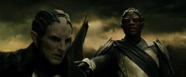 File:Thor the dark world 2013 0928.jpg