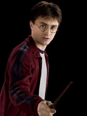 File:2009-Harry-Potter-and-the-Half-Blood-Prince-Promotional-Shoot-daniel-radcliffe-8869475-1498-1999.jpg