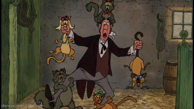 File:Aristocats-disneyscreencaps com-8280.jpg