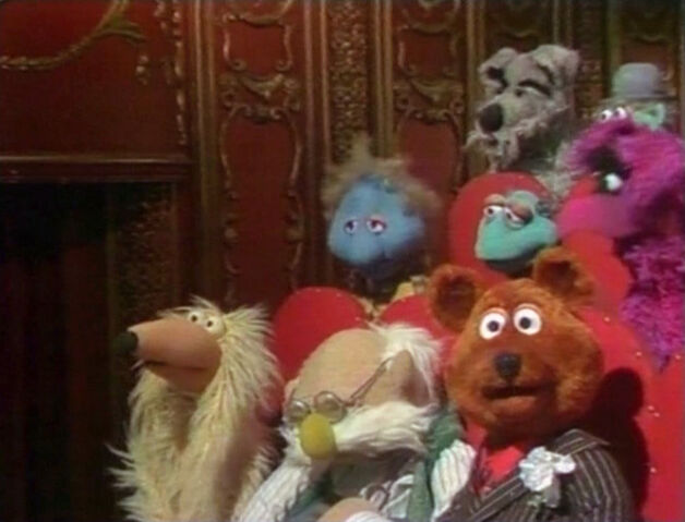 File:Audience TMS520.jpg