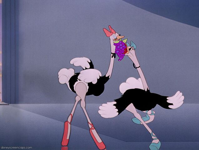 File:Fantasia-disneyscreencaps com-8110.jpg