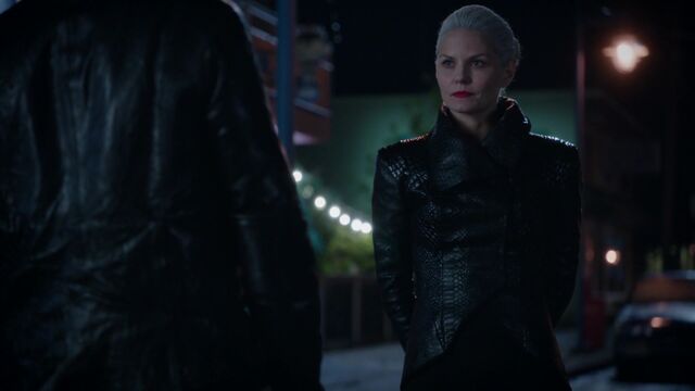 File:Once Upon a Time - 5x08 - Birth - Dark Swan and Hook.jpg