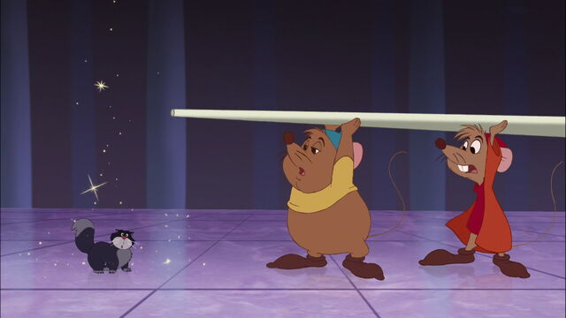 File:Cinderella3-disneyscreencaps.com-4579.jpg