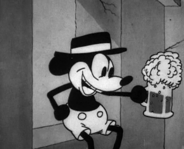 File:MICKEY DRINKS (1).png