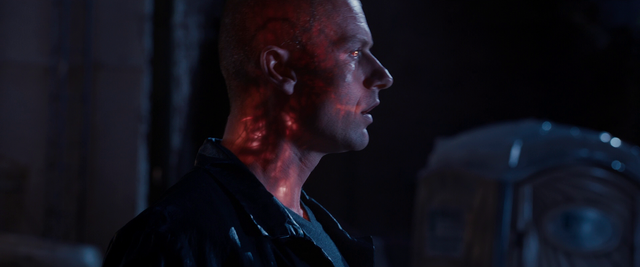 File:EricSavinExtremis2-IM3.png