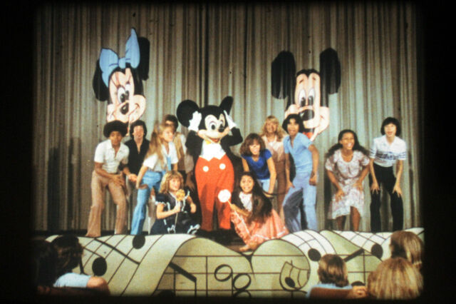 File:MickeyTrailer1.jpg