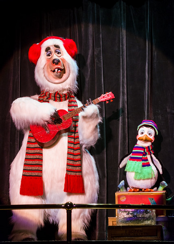 File:Shaker Penguin Christmas Special Tokyo.png