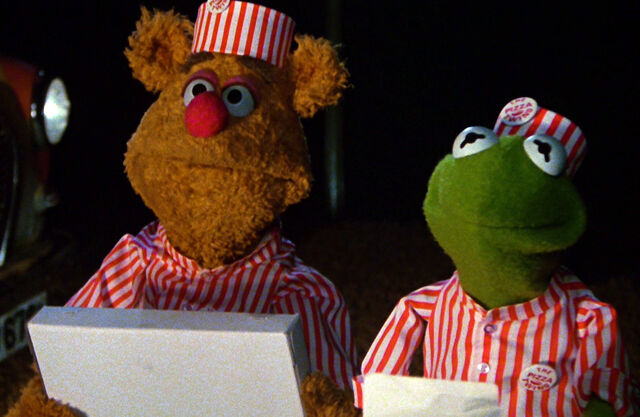 File:PizzaTwins.jpg