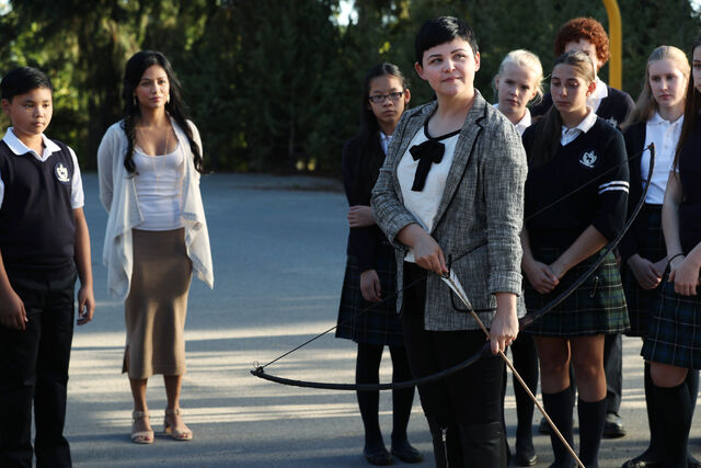 File:Once Upon a Time - 6x04 - Strange Case - Photography - Snow with Class 3.jpg