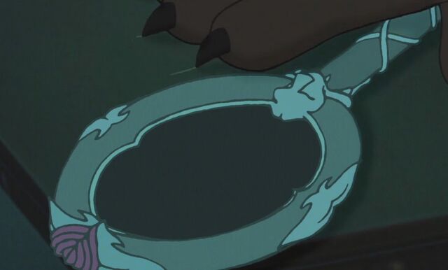 File:Beauty-beast-christmas-disneyscreencaps.com-5150.jpg