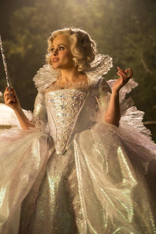 File:Cinderella 2015 51.jpg