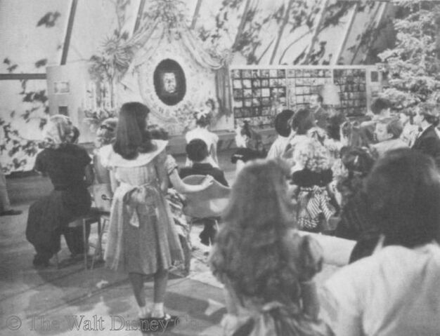 File:Christmas 1950.jpg