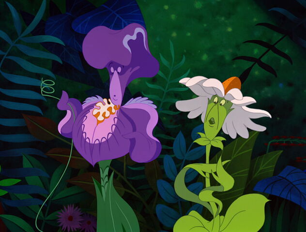 File:Alice-in-wonderland-disneyscreencaps.com-3432.jpg