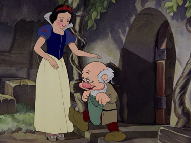 File:Snow-white-disneyscreencaps.com-7778.jpg