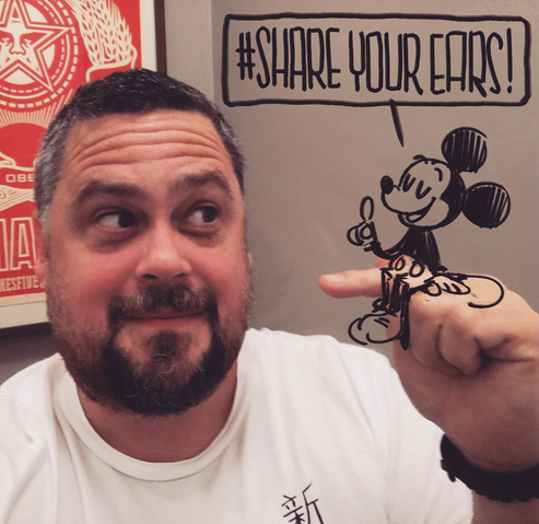 File:Paul Briggs with Mickey.png