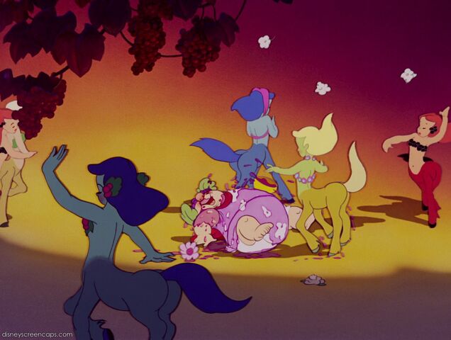 File:Fantasia-disneyscreencaps com-6838.jpg