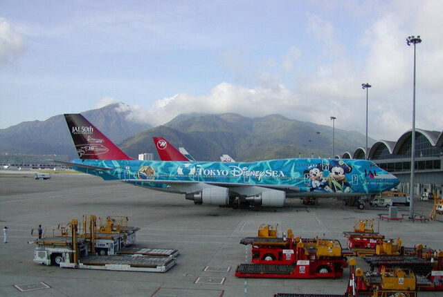 File:747 jal disney.jpg