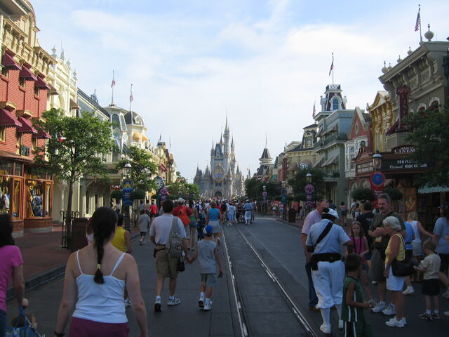 File:Disney0115.jpg
