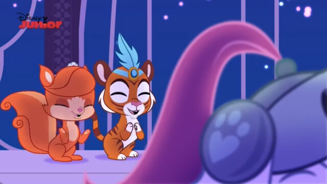 File:Treasure and sultan 'hurray'.jpg
