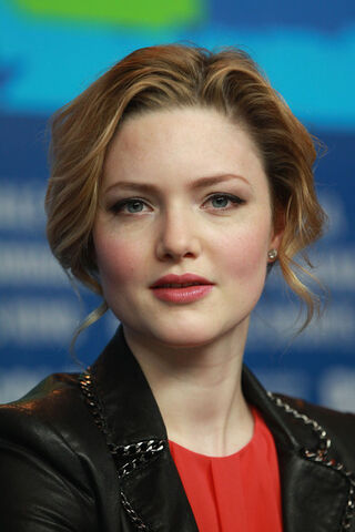 File:Holliday grainger bio.jpg