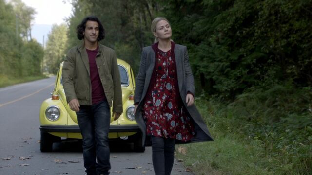 File:Once Upon a Time - 6x06 - Dark Waters - Aladdin and Emma.jpg
