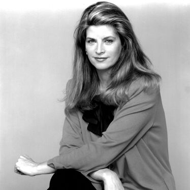 File:Kirstie Alley.jpg
