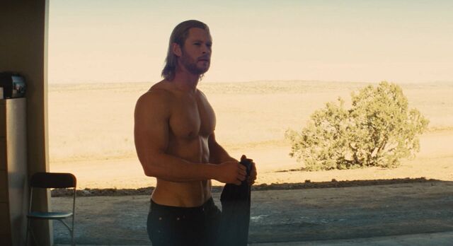 File:Thornoshirtless-Thor.jpg