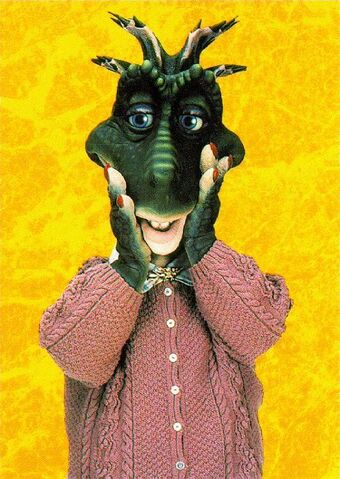 File:DinosaursFran--dinosaurs-133552 567 800.jpg