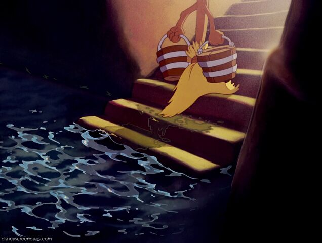 File:Fantasia-disneyscreencaps com-2455.jpg