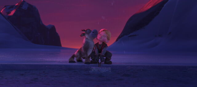 File:Frozen-disneyscreencaps.com-133.jpg