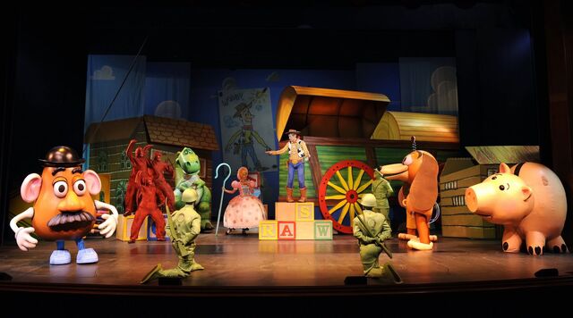 File:Tsmusical4.jpg