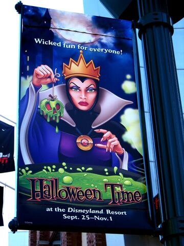 File:Swquenhallowbnr.jpg