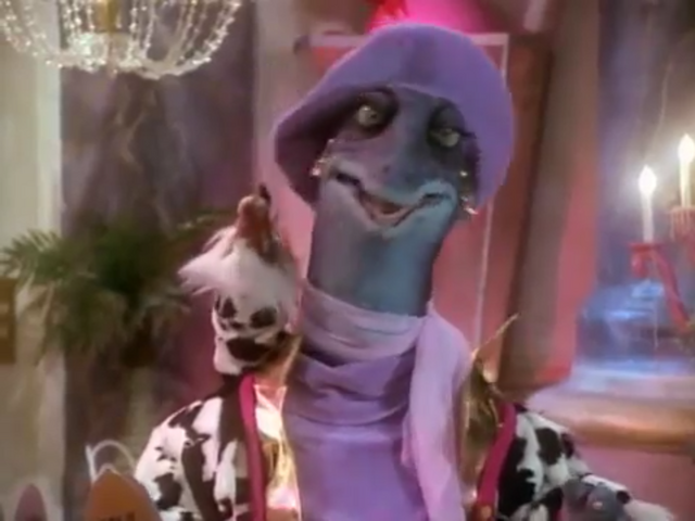 File:Heather fox jacket.png