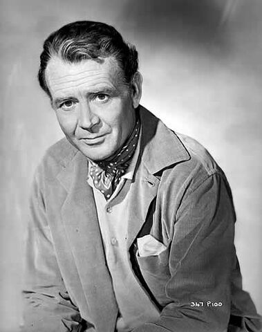 File:John Mills.jpg