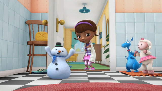 File:Chilly, doc, stuffy and lambie.jpg