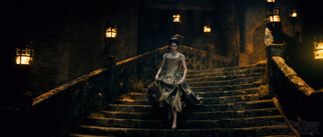 File:Into-the-woods-movie-screenshot-anna-kendrick-cinderella-dress.jpg