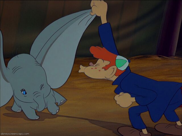 File:Dumbo-disneyscreencaps com-1924.jpg