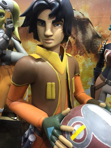 File:Ezra Bridger Statue.png