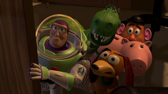 File:Toy-story2-disneyscreencaps.com-6310.jpg