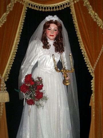 File:Melanieravenswood.jpg